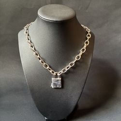 H&M Pendant Lock Necklace 