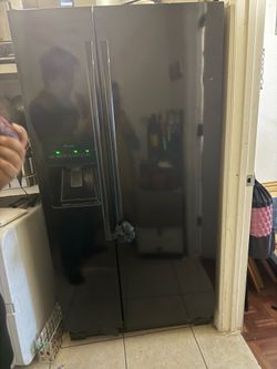 Amana Black Refrigerator