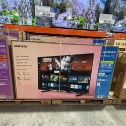 70 “ Samsung smart 4K LCD HDR TV 