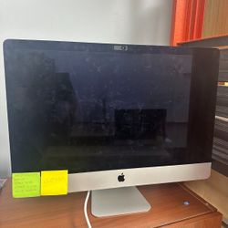 Apple mac desktop computer