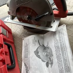 Milwaukee 7 1/4” Circular Saw Corded