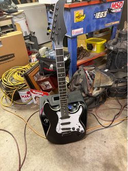Fender MUSTANG" LT25 with (BCP) 39-inch Electric guitar