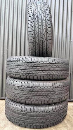 Set 235/65-18 Michelin con el 80% de Vida