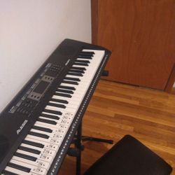 Keyboard with bench seat