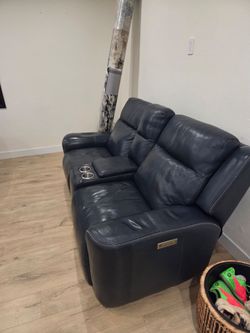 Power Reclining Leather Sofa Set