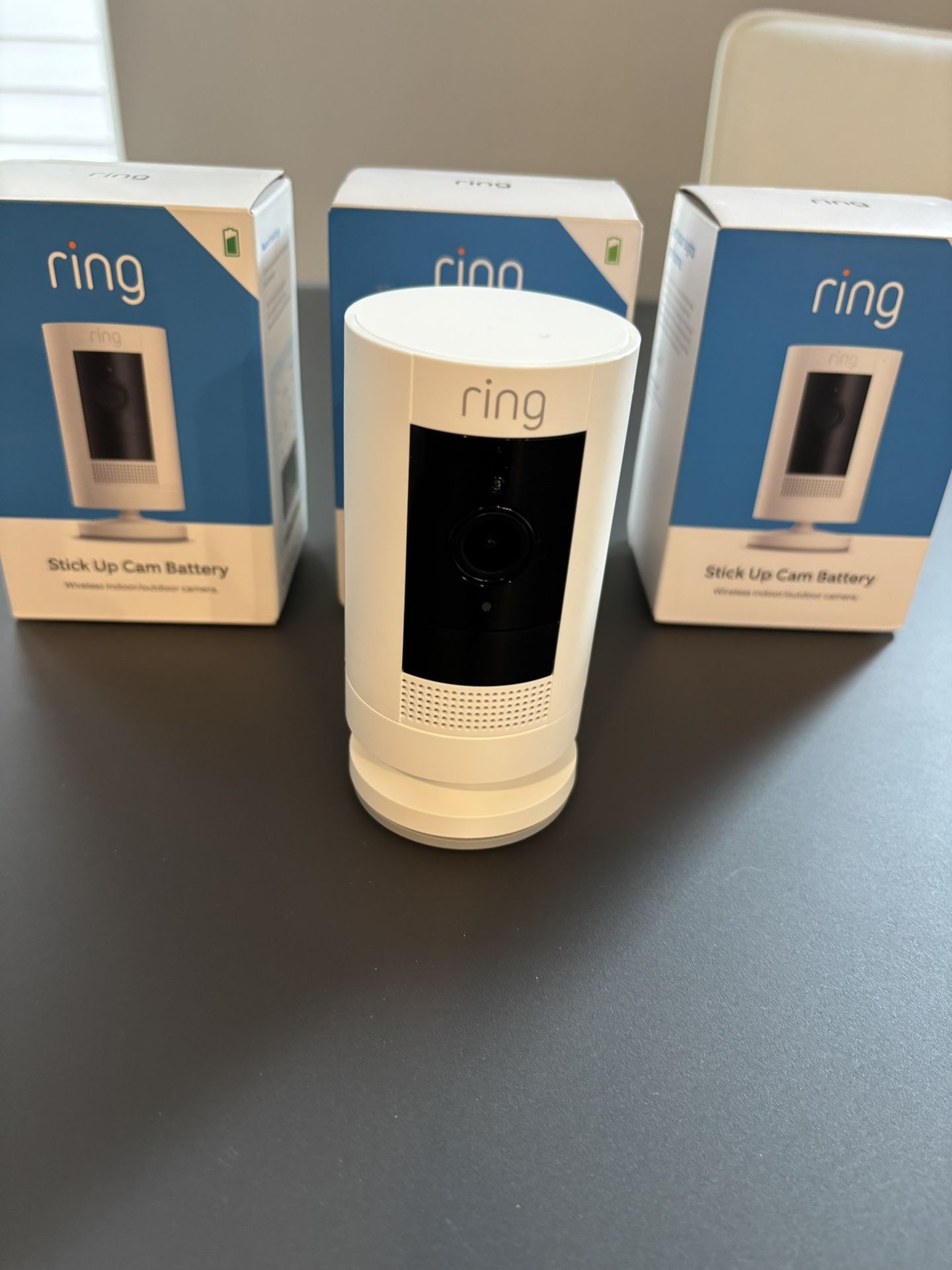 Ring Stick Up Cam - Wireless 
