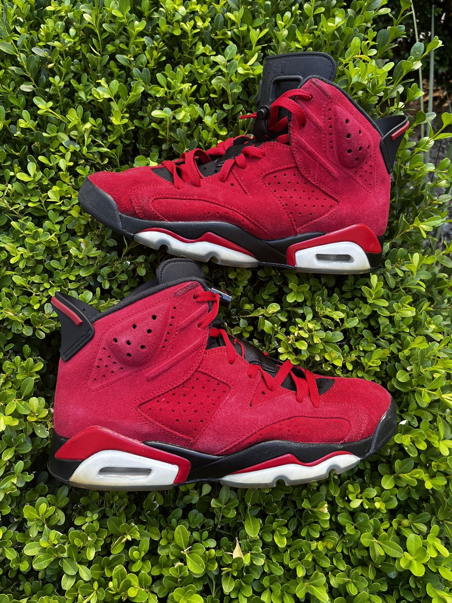 Size 9 - Air Jordan 6 Retro Toro Bravo
