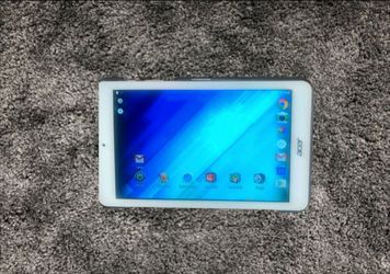 Acer Iconia One 7 Tablet WIFI/ 7" screen/ 16 GB/ with protective Case