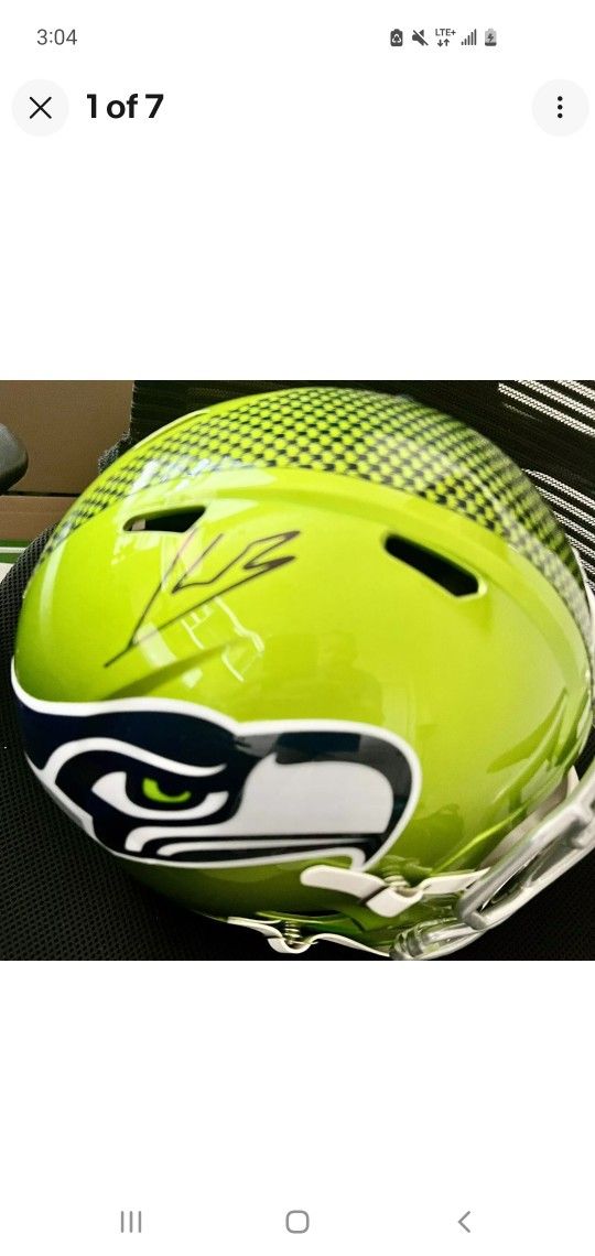 Seattle Seahawks Kenneth Walker Full Size Autographed Rep Helmet