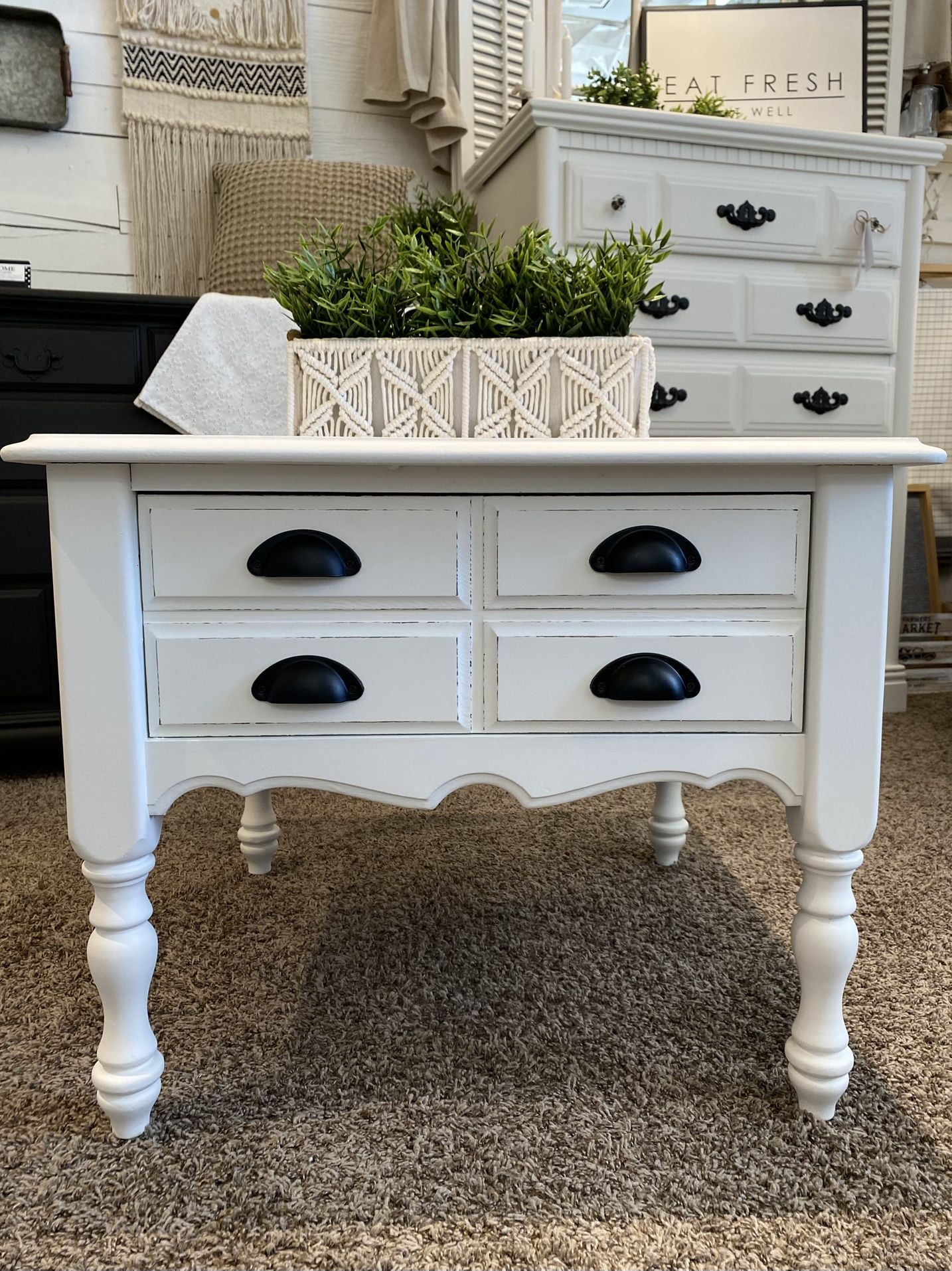Nightstand Side Table End Artisan Furniture (scroll Photo For More Details)