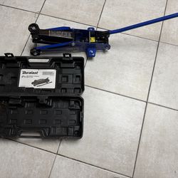 Duralast 2 1/2 ton good condition