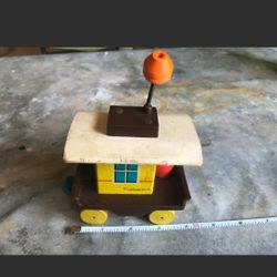 Vintage Wooden Chug Chug Cubos& Flat Car.