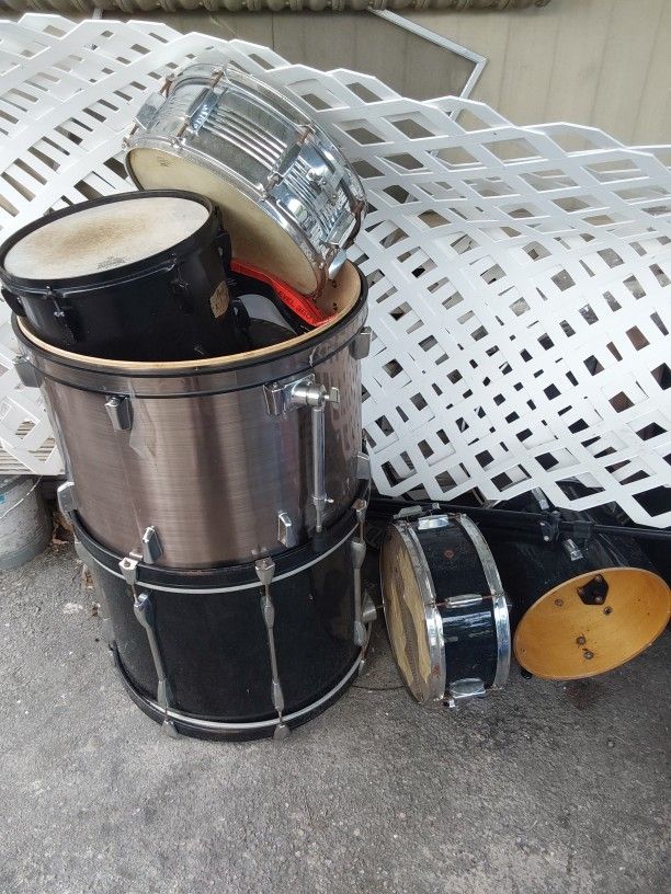 Drum Set With Extra Different Parts 🥁 