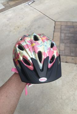 Bicycle helmet