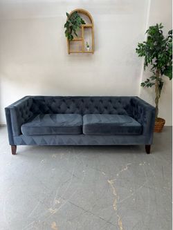 * Tufted Velvet Sofa * ( Delivery Available)