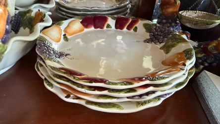 Home Interiors dinner plates/ platos de fruta