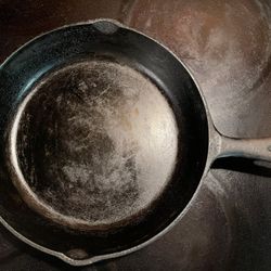 Cast Iron Skillet 