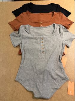 Feeling girl 3 bodysuit bundle Size L / New