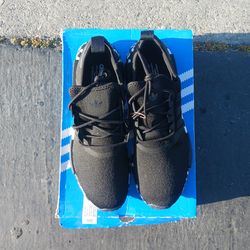 New Adidas MND R1 sz 13