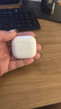AirPods