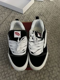 Men’s B&W Knu School Vans 