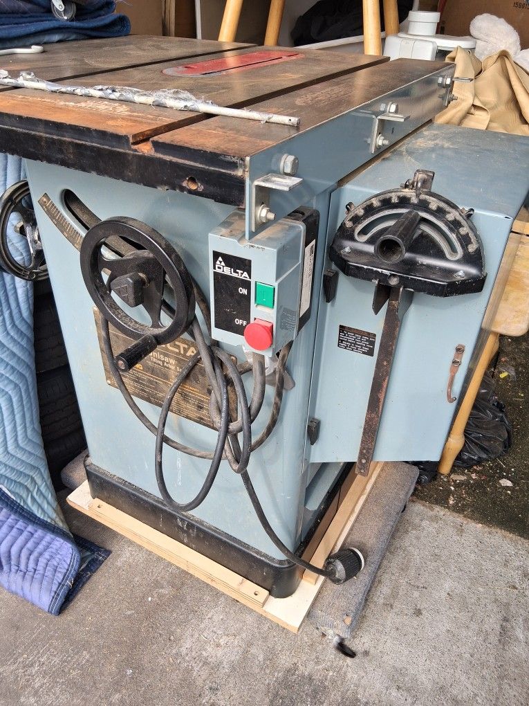Delta Table Saw and Delta Belt Sander