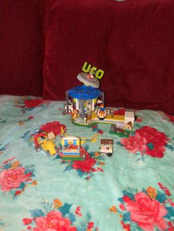 Fair Lego set (all parts are included)