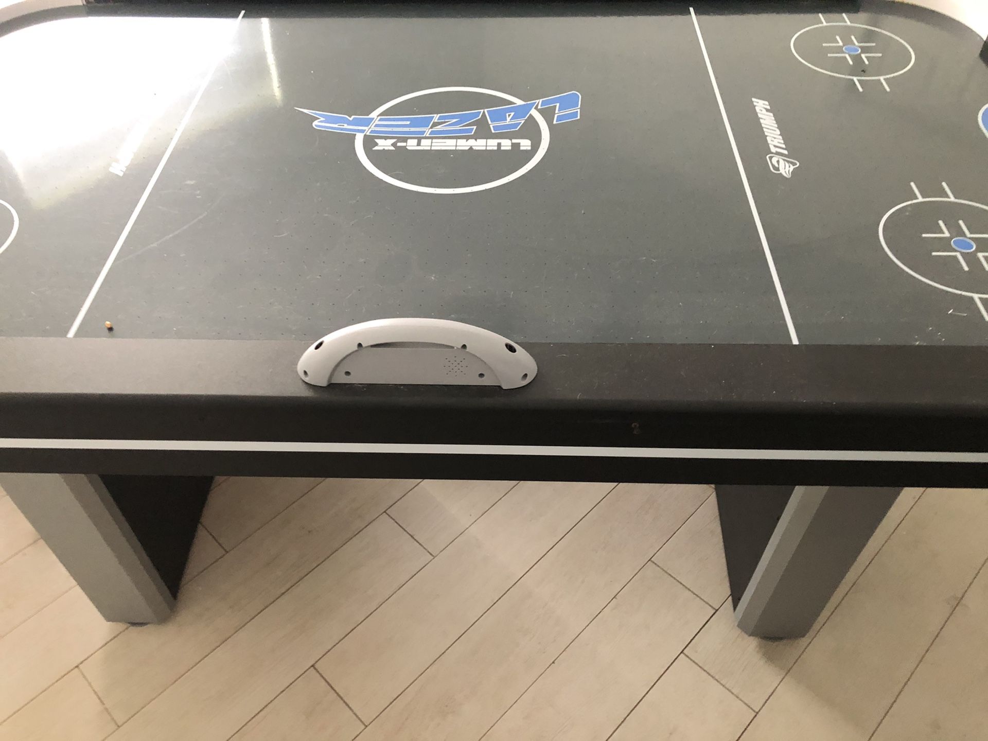 Triumph air hockey table