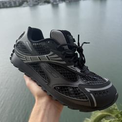 Bottega Veneta Orbits Black