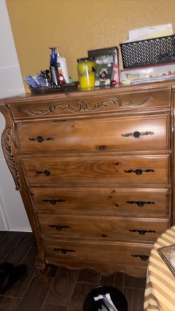 Bedroom drawer / Gabinete recamara