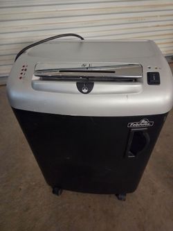 Heavy duty office paper shredder