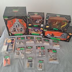 Lemax Spooky Town Collection