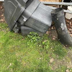 Craftsman leave catcher