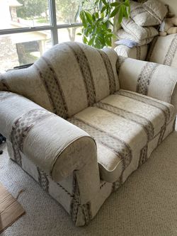 2 Sofa 6Ft & 7.5 Ft