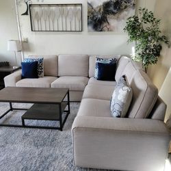 Beige Sectional Couch Free Delivery 🛋️🚚