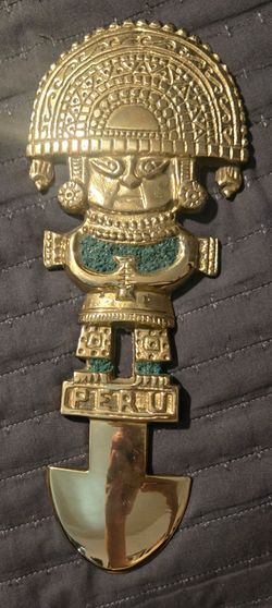 Vintage brass Peruvian Tumi ceremonial blade wall hanging.