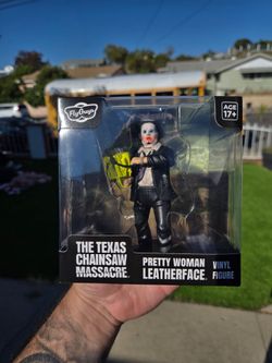 The texas chainsaw massacre pretty woman leatherface
