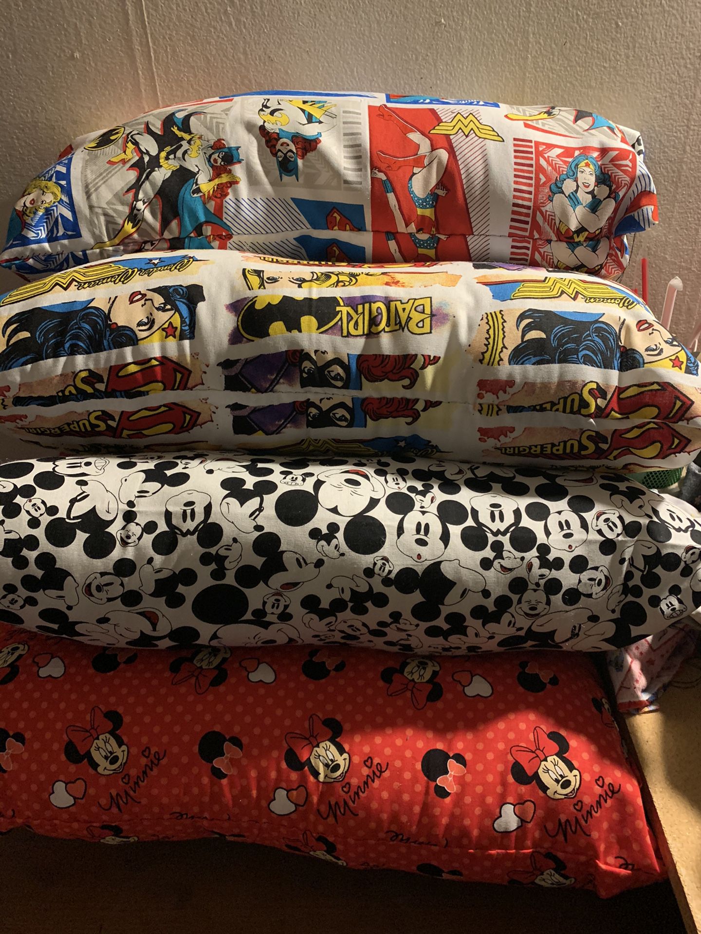 Custome Made Pillows of All Sizes.