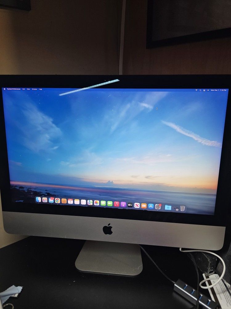 Mac Late 2015 21.5 1terabyte I5