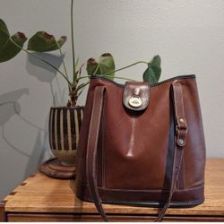 Vintage Brahmin Large Leather Bucket Tote Bag