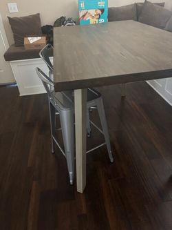 Tall bar table