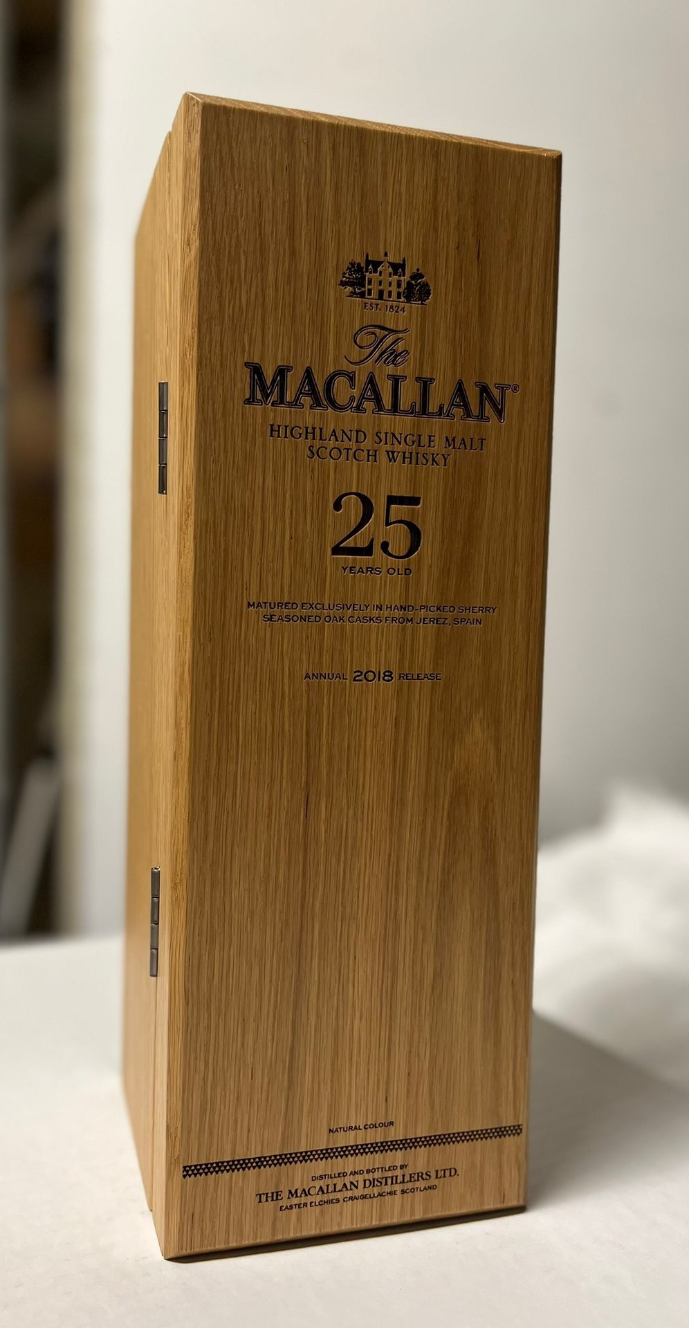 Macallan 25 Wooden Box