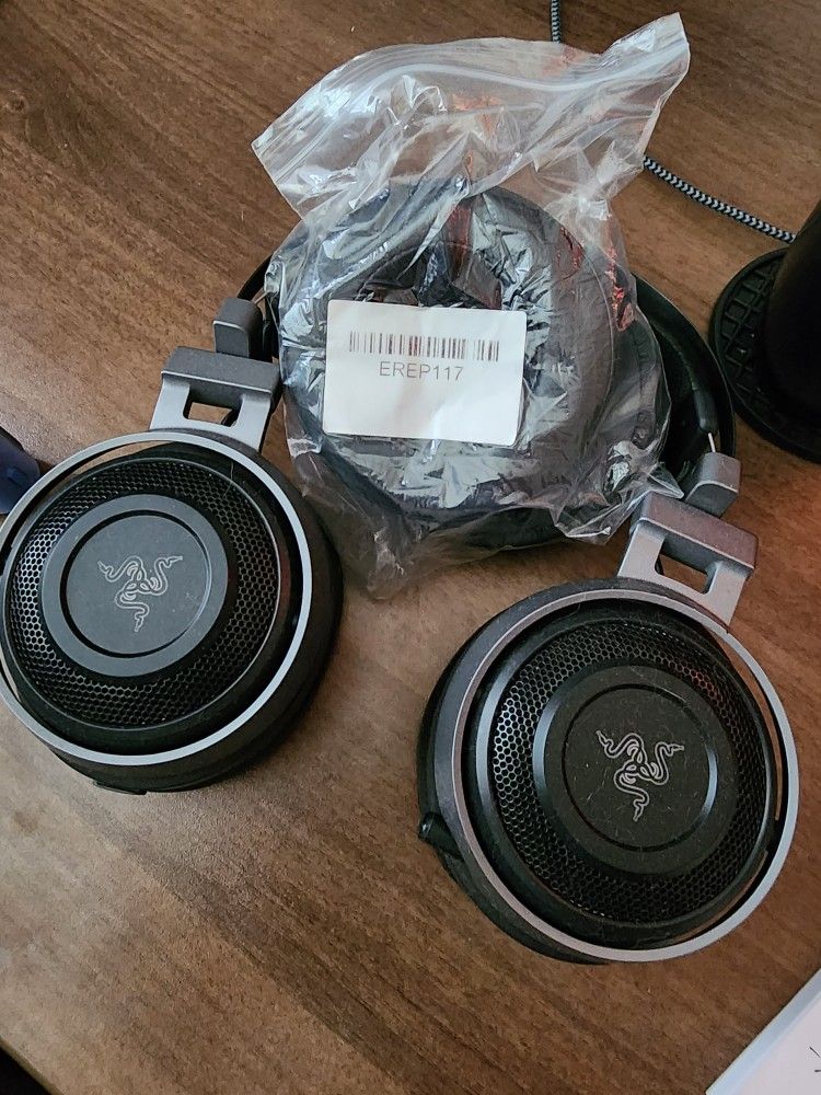 Razr Nari Ultimate Wireless Headset