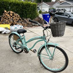 Women’s Mint Green 7- Speed Beach Cruiser Bike