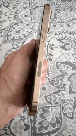 iPhone 16Pro 128GB titanium
