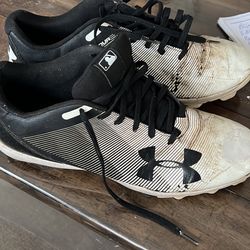 Under Armour 9 5 Cleats