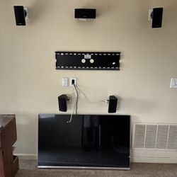 55” TV w/ 5.1 Surround Sound