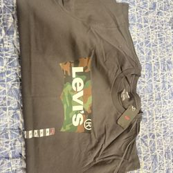 Levi’s Men Xl Camo 