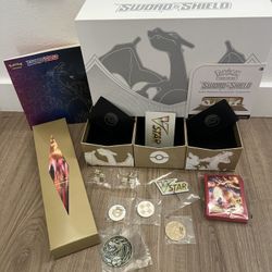 Charizard Box Collection With Mouse Pad(new)