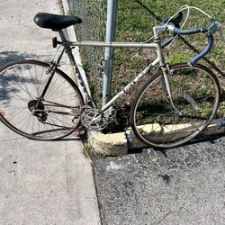 1970S Vintage Six Speed Zeus Spain Racing Bicycle 